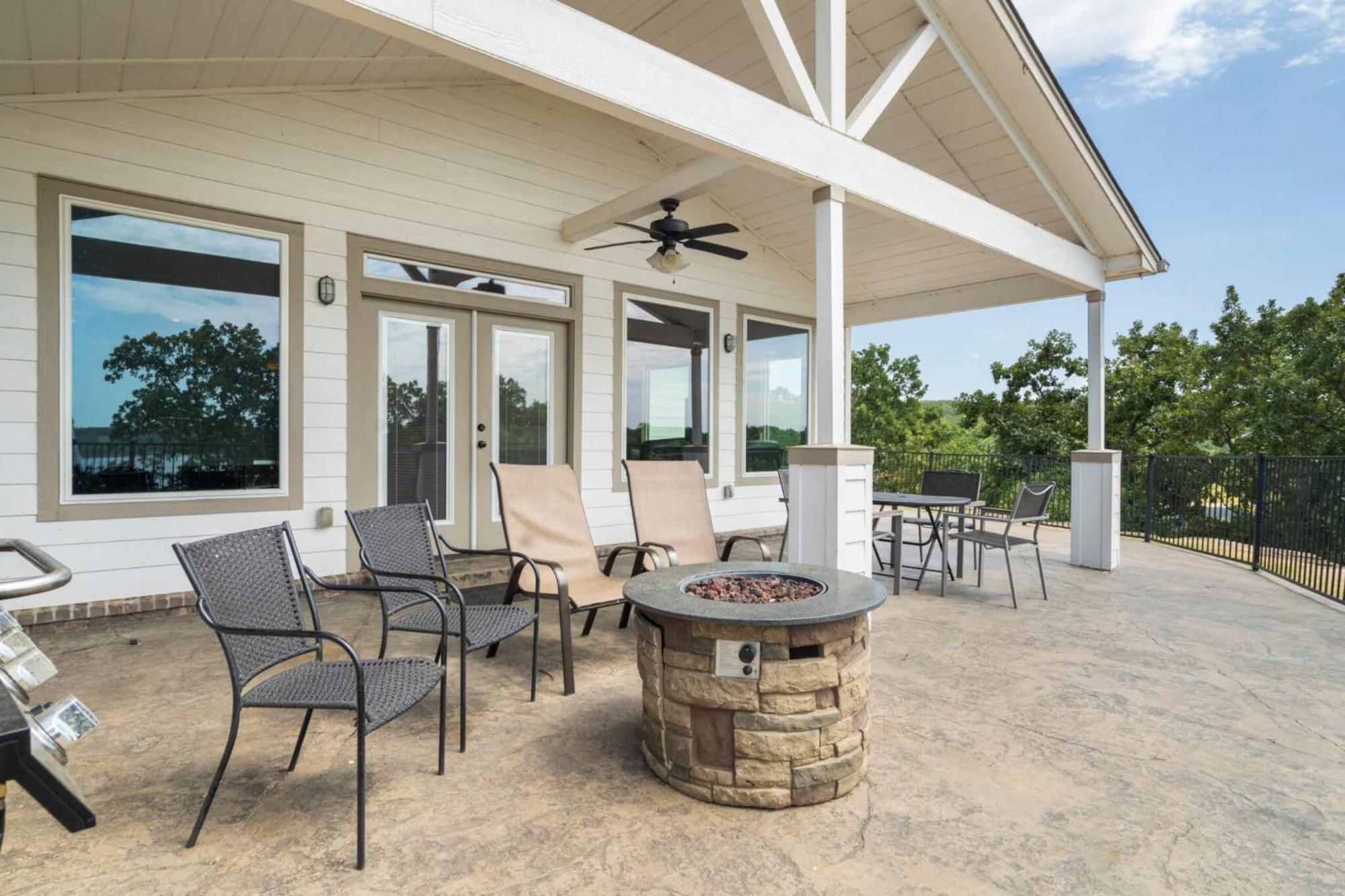Crosstimbers Marina And Cottages Sperry Exterior foto